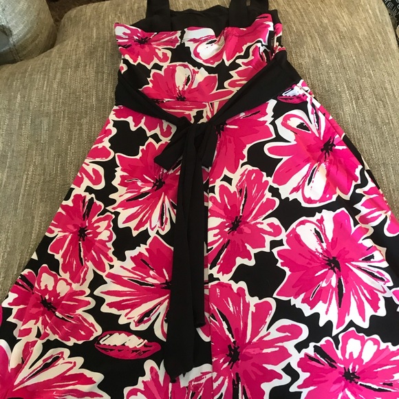 Three awesome summer dresses 🌟⚡️💫💥 - Picture 3 of 9